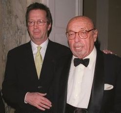 Eric Clapton and Ahmet Ertegun 2000, NY.jpg